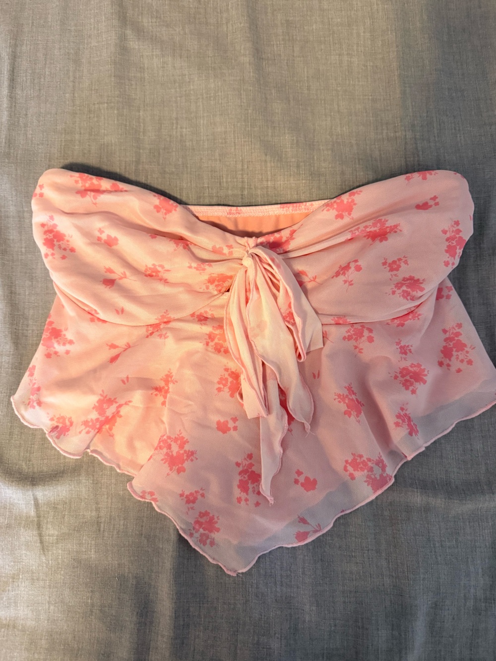SHEIN Pink Floral Crop Top